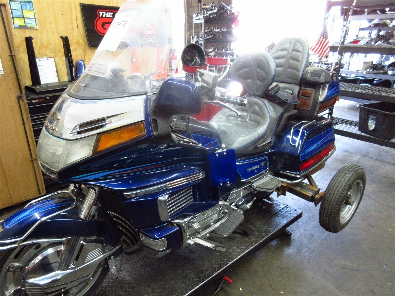 1993 91-94 Honda GL1500 Goldwing OEM Drive Shaft Universal U Joint Yoke - Fresh Stock Dated February 2026