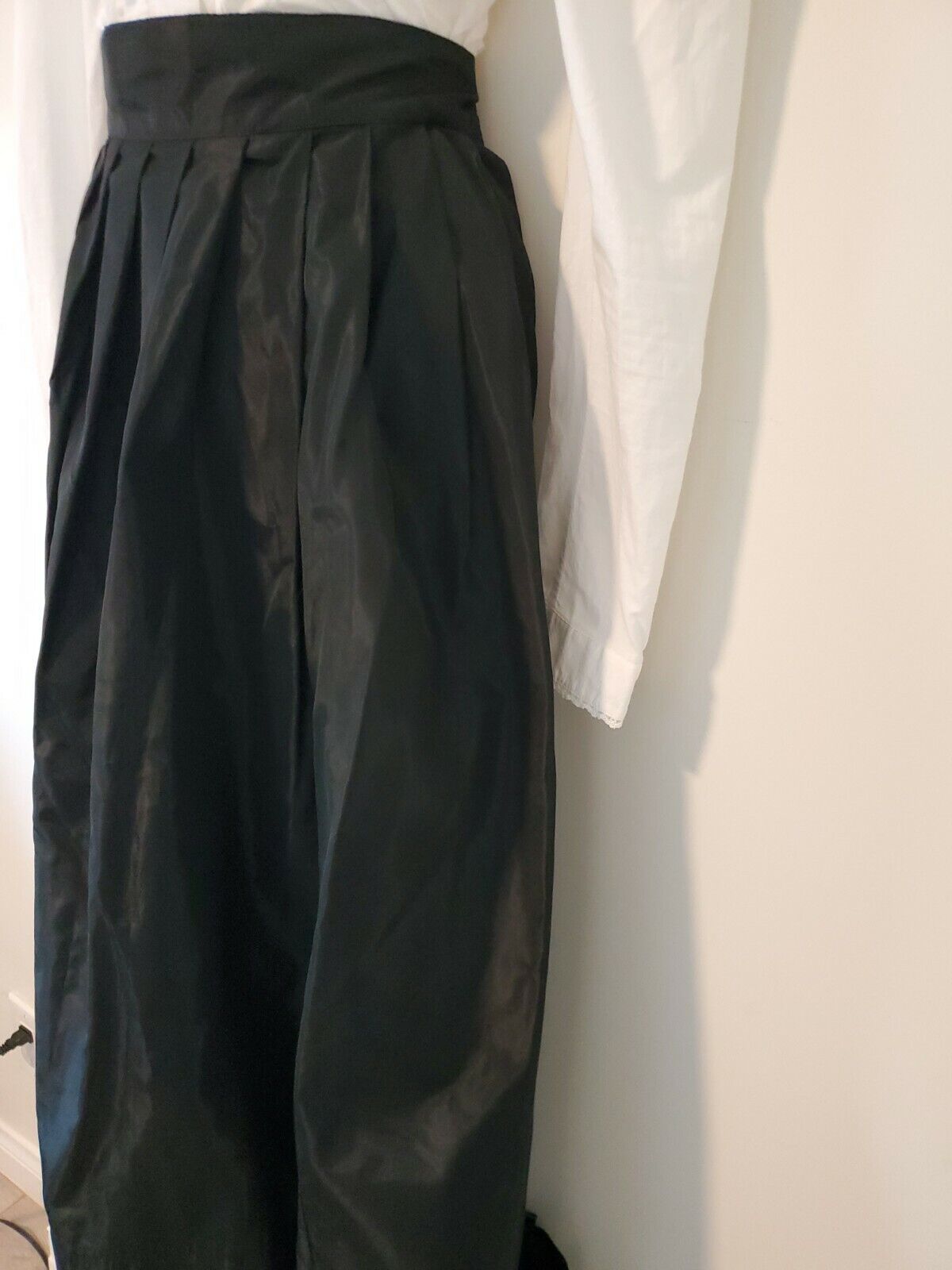 Vtg Laura Ashley Black Victorian Skirt Knife-Pleated Midi High Waist Size 10 - Fresh Stock Dated March 2026