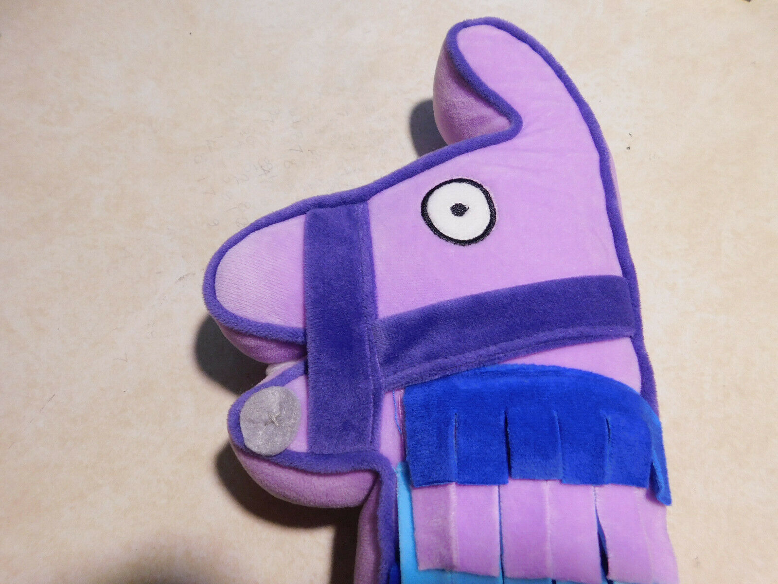 Fortnite Fortnight Game Plush Llama Pinata Throw Pillow 20