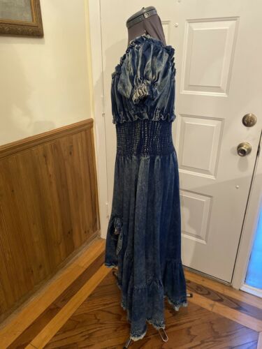 RETRO VTG Carreli AcidWashed Denim GYPSY PEASANT Style HI LO RUFFLE JEAN DRESS M - Fresh Stock Dated December 2025