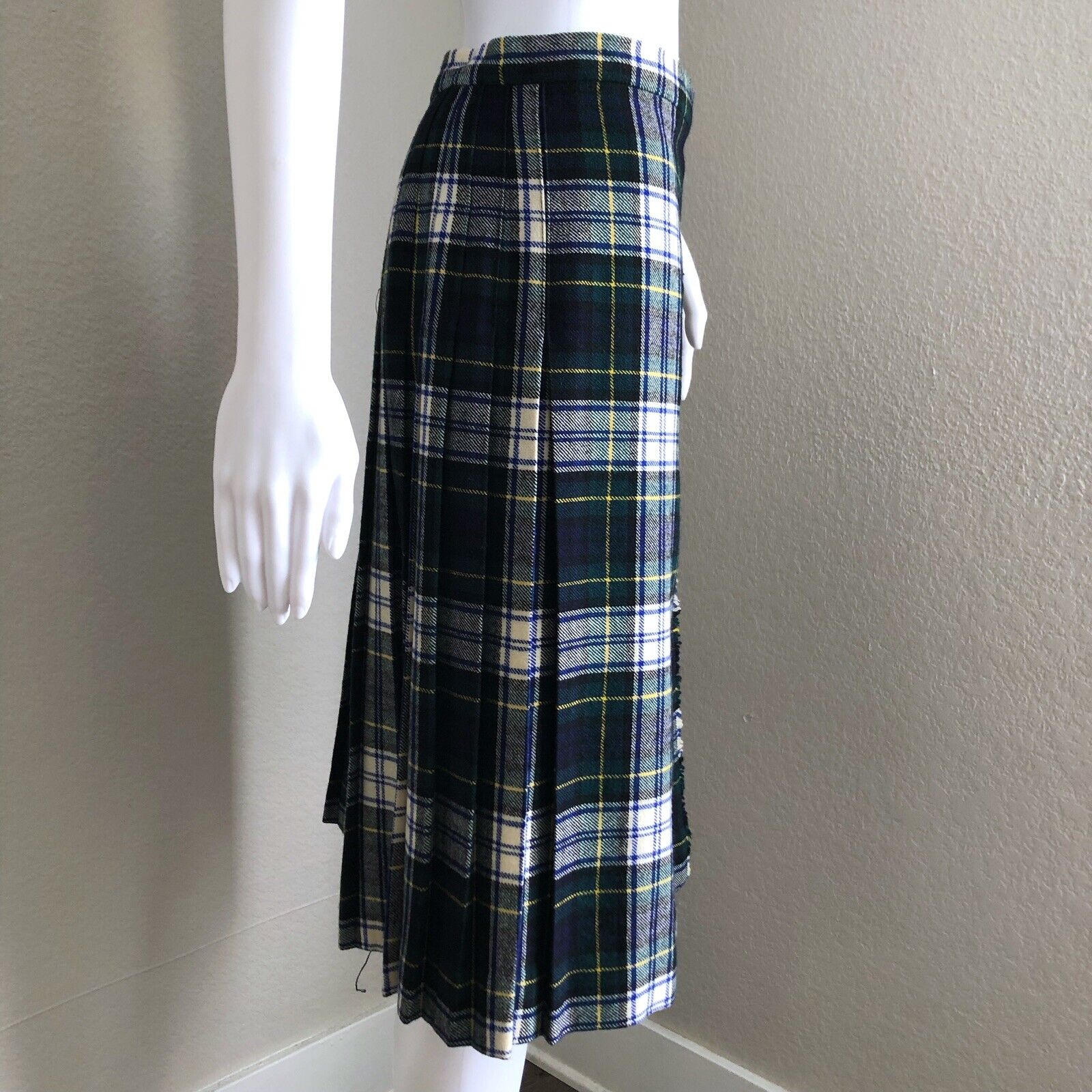 Vintage Glenisla Classics Wrap Skirt Size Small Gordon Dress Tartan Plaid Wool - Fresh Stock Dated March 2026