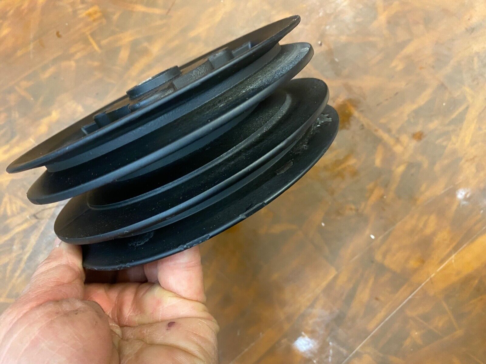 Mercruiser Pulley 90081-C 3 V-belt Harmonic Balancer Mount aluminum 6 3/4 dia - Fresh Stock Dated February 2026