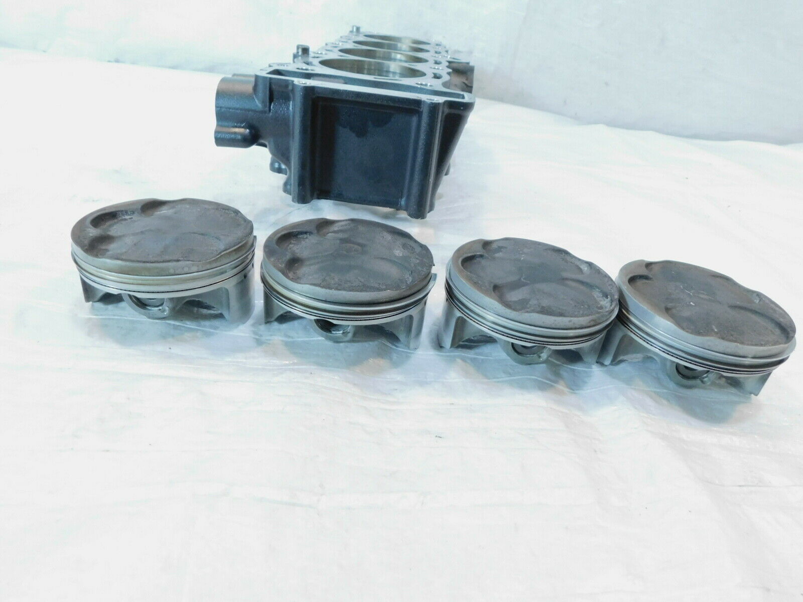 Yamaha YZFR1 R1 & FZ1 FZ-1 & FZS1 Engine Motor Cylinder Barrels & Pistons Heads - Fresh Stock Dated February 2026