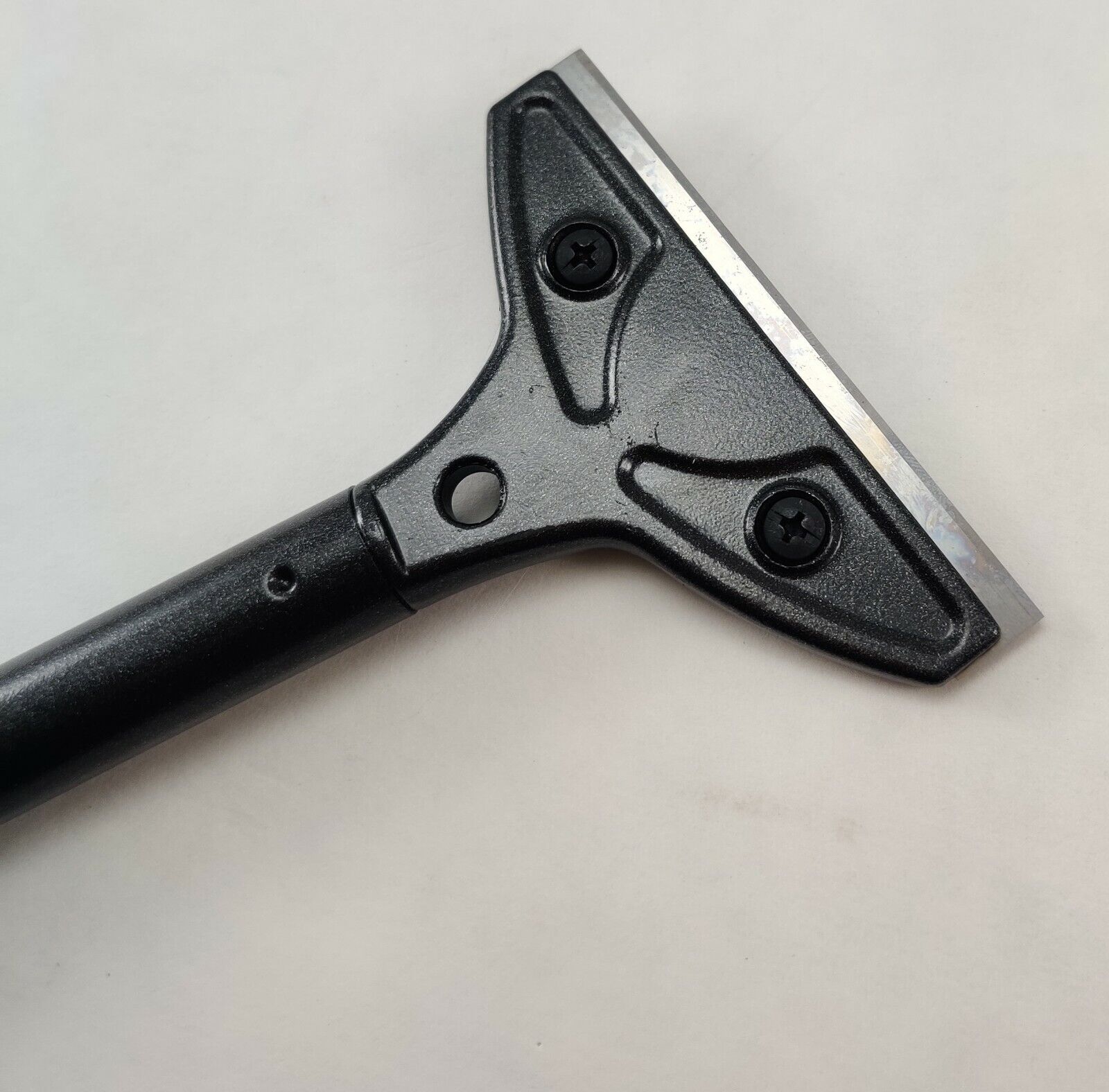 Titan 11515 4” Wall Scraper - Fresh Stock Dated February 2026