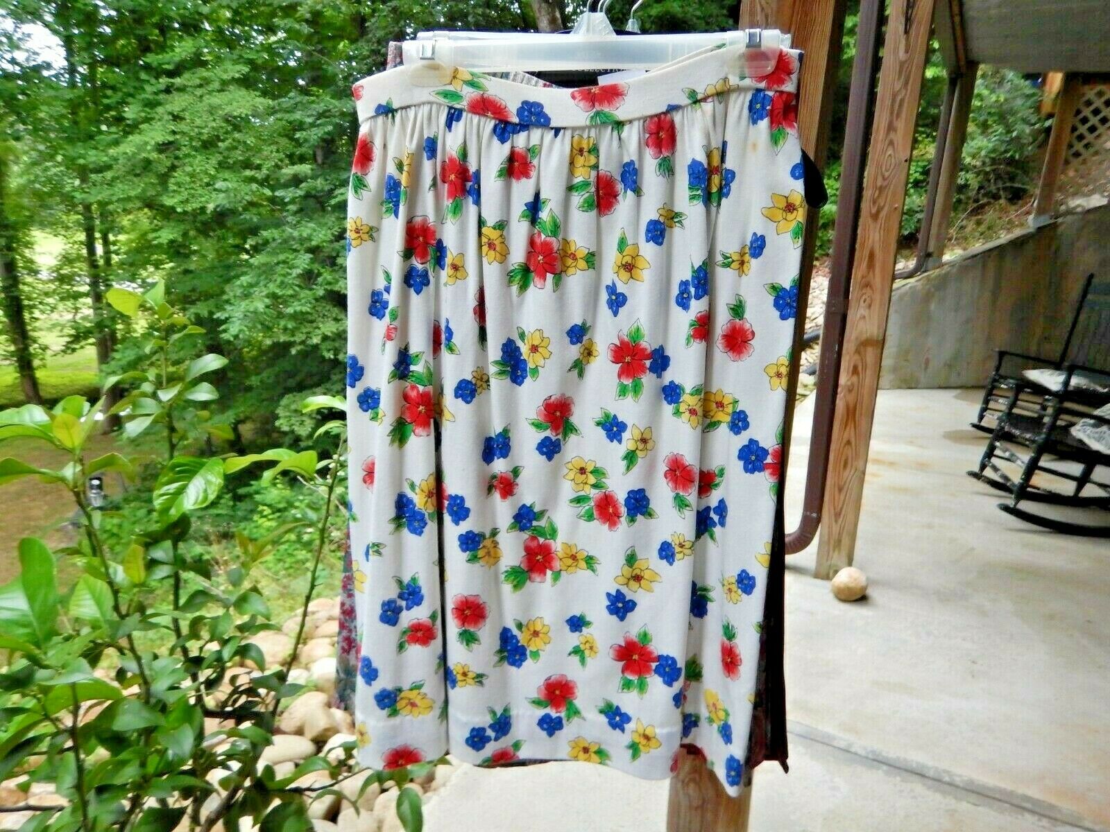 Vintage 1980's skirt Lot of 8 pcs Pencil, Accordion Pleats and more.  RESALE LOT - Fresh Stock Dated December 2025