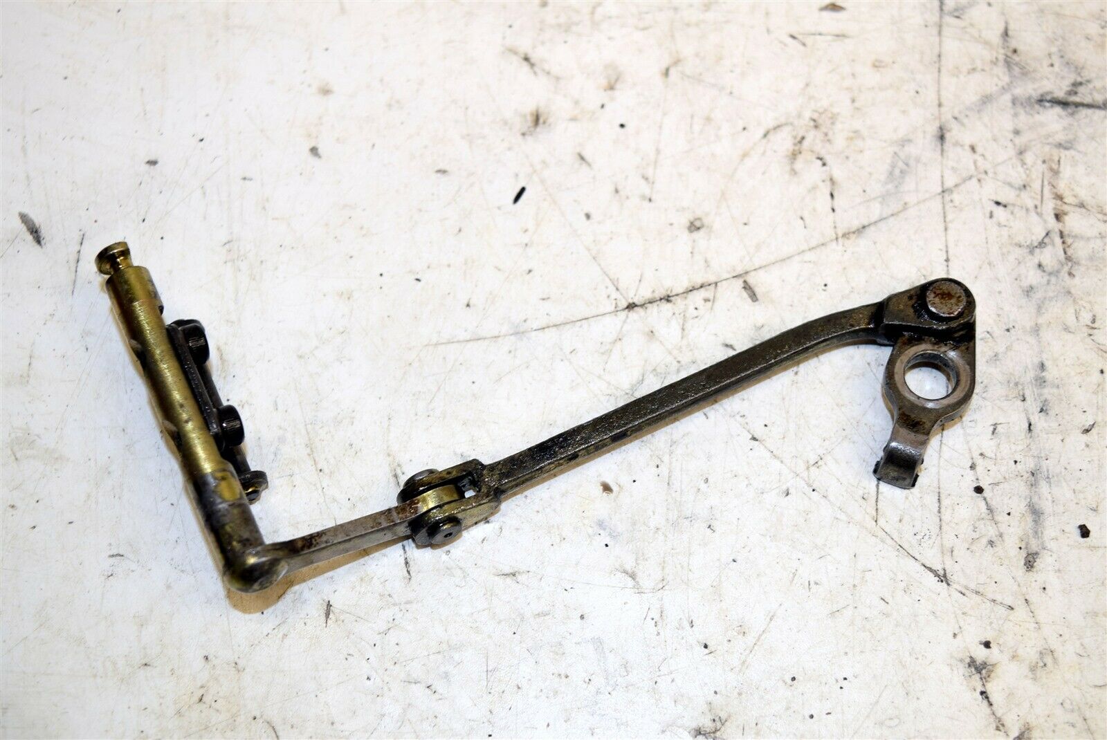 Yamaha YZ 250 WR Power Valve Linkage Governor Actuator Arm 3JE-11990-00-00 89 - Fresh Stock Dated February 2026
