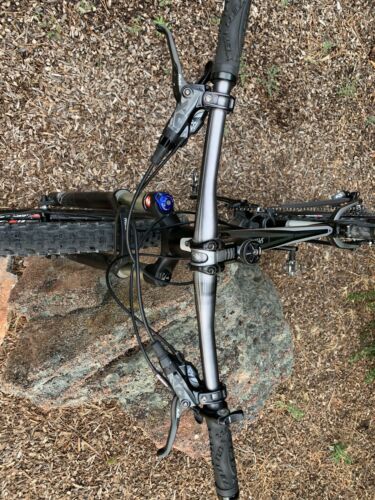 Specialized Stumpjumper 29er Hardtail, Size 15.5, 23.9 lbs, Stans Crest, Avid X0 - Fresh Stock Dated February 2026