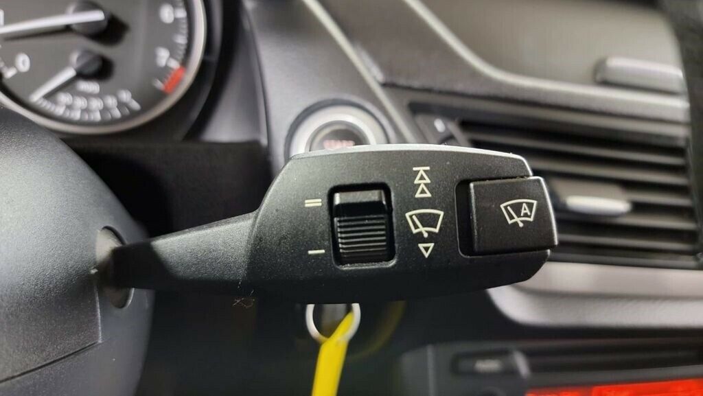 2015 BMW X1 xDrive28i - Fresh Stock Dated December 2025