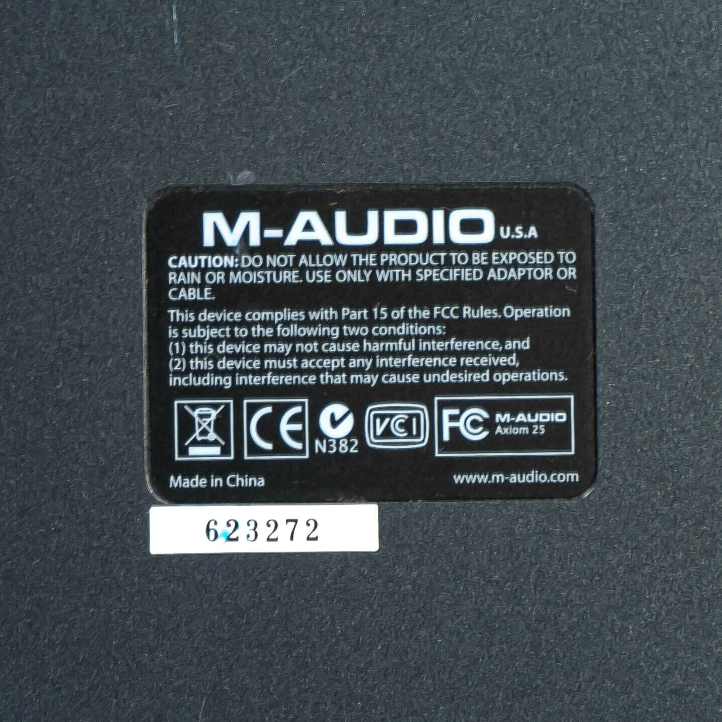 M-Audio Axiom 25 - 25-key USB MIDI Keyboard Controller with Semi-weighted Action - Fresh Stock Dated February 2026