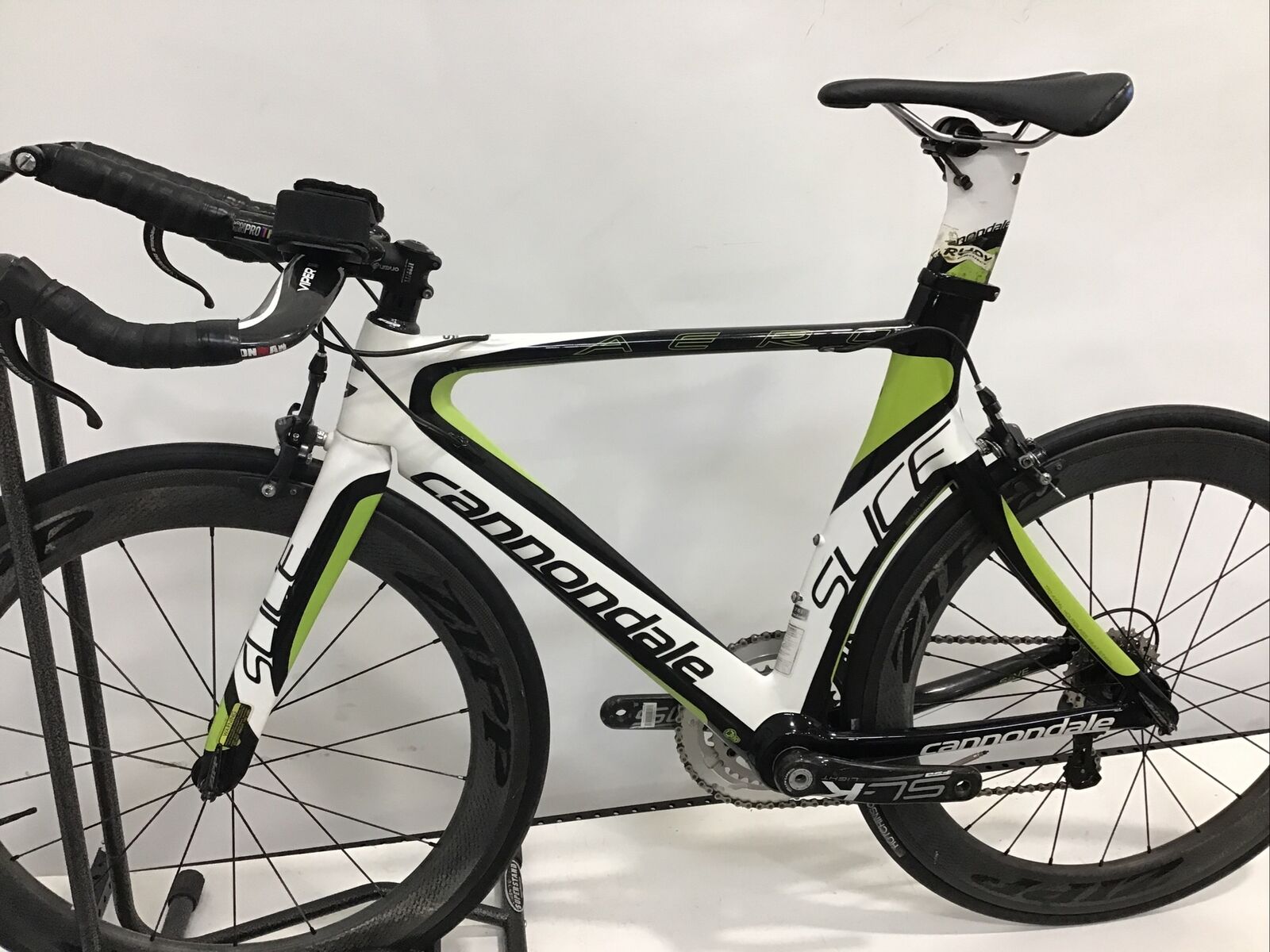 2013 Cannondale Slice Women's Triathlon/TT Bike 47cm Carbon Ultegra ZIPP 650 - Fresh Stock Dated February 2026