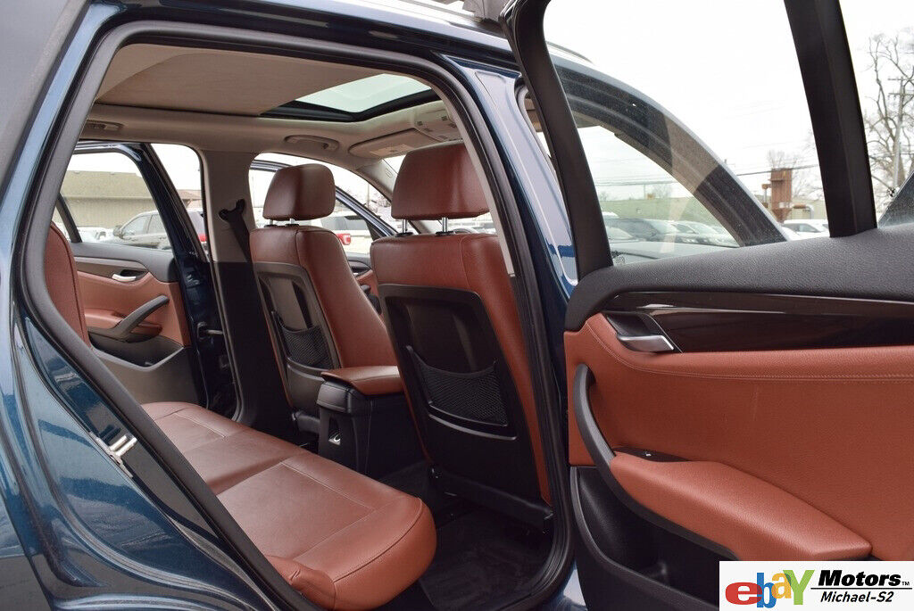 2014 BMW X1 sDrive28i PREMIUM-EDITION(NICELY OPTIONED) - Fresh Stock Dated December 2025