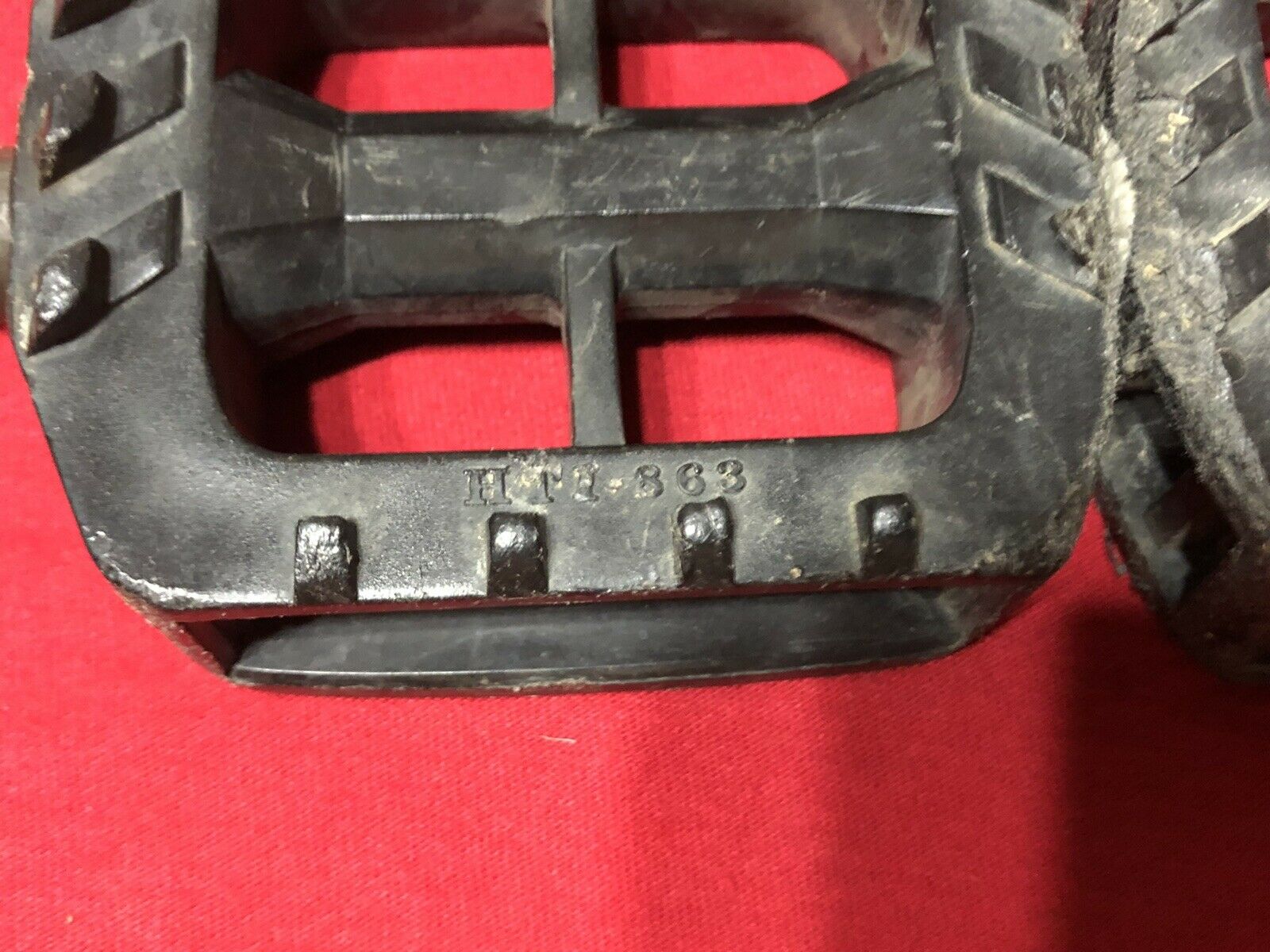 ORIGINAL 1/2 80’s GT PERFORMER PEDALS HTI 863 BLACK OLD SCHOOL BMX HTI-863 - Fresh Stock Dated December 2025