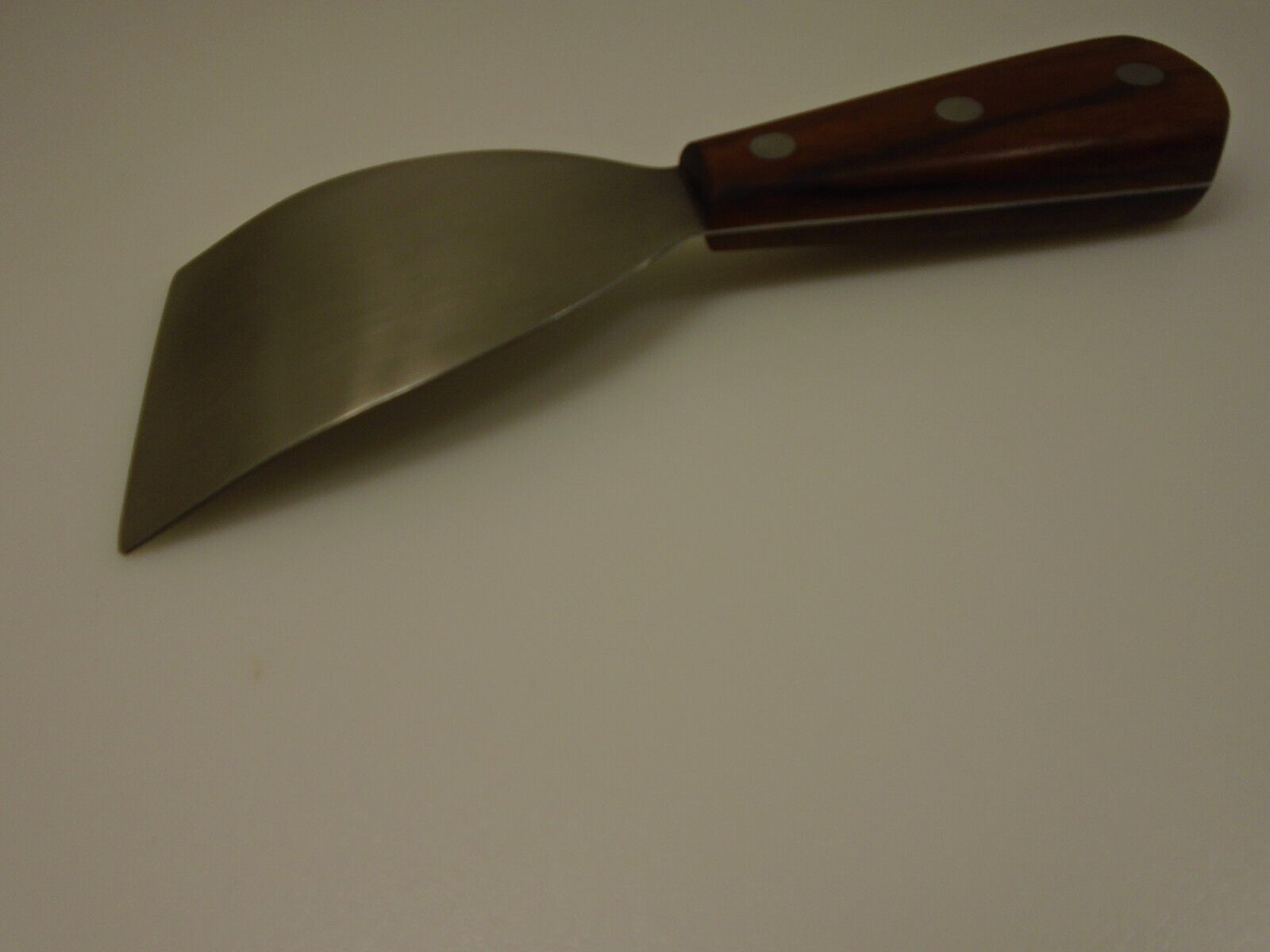 Russell USA 3 inch High Carbon Scraper Curved Arced Stiff Blade Wood Handle New - Fresh Stock Dated February 2026