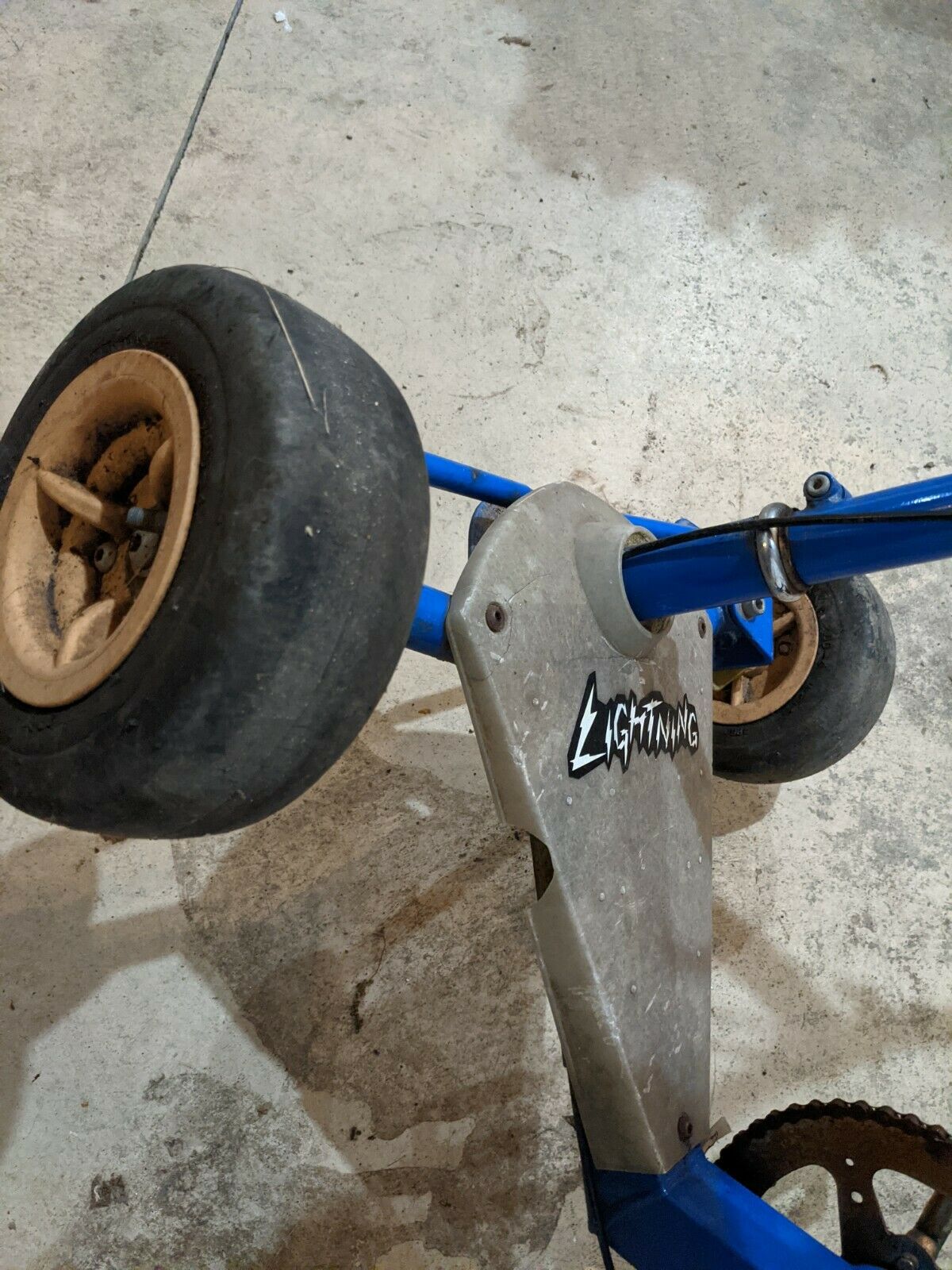 Salton WRFF Lightning Trike Tricycle Blue Model 1070 - Fresh Stock Dated February 2026