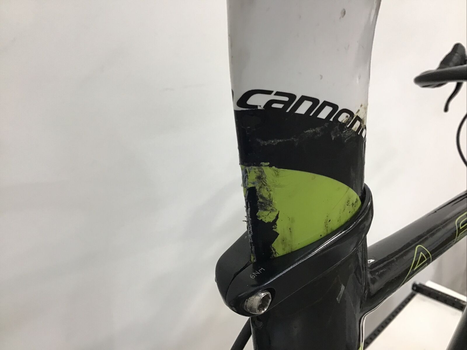 2013 Cannondale Slice Women's Triathlon/TT Bike 47cm Carbon Ultegra ZIPP 650 - Fresh Stock Dated February 2026