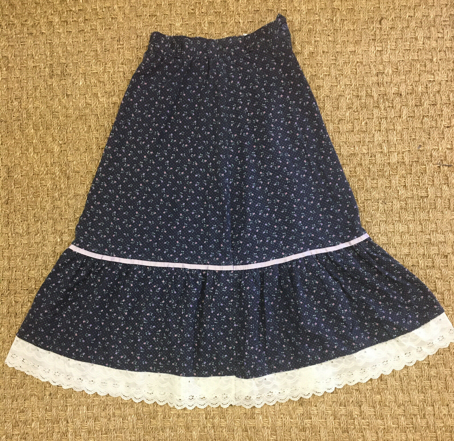 VINTAGE 1970s BOHO HIPPIE FLORAL PEASANT CALICO PRAIRIE COTTON SKIRT - Fresh Stock Dated March 2026