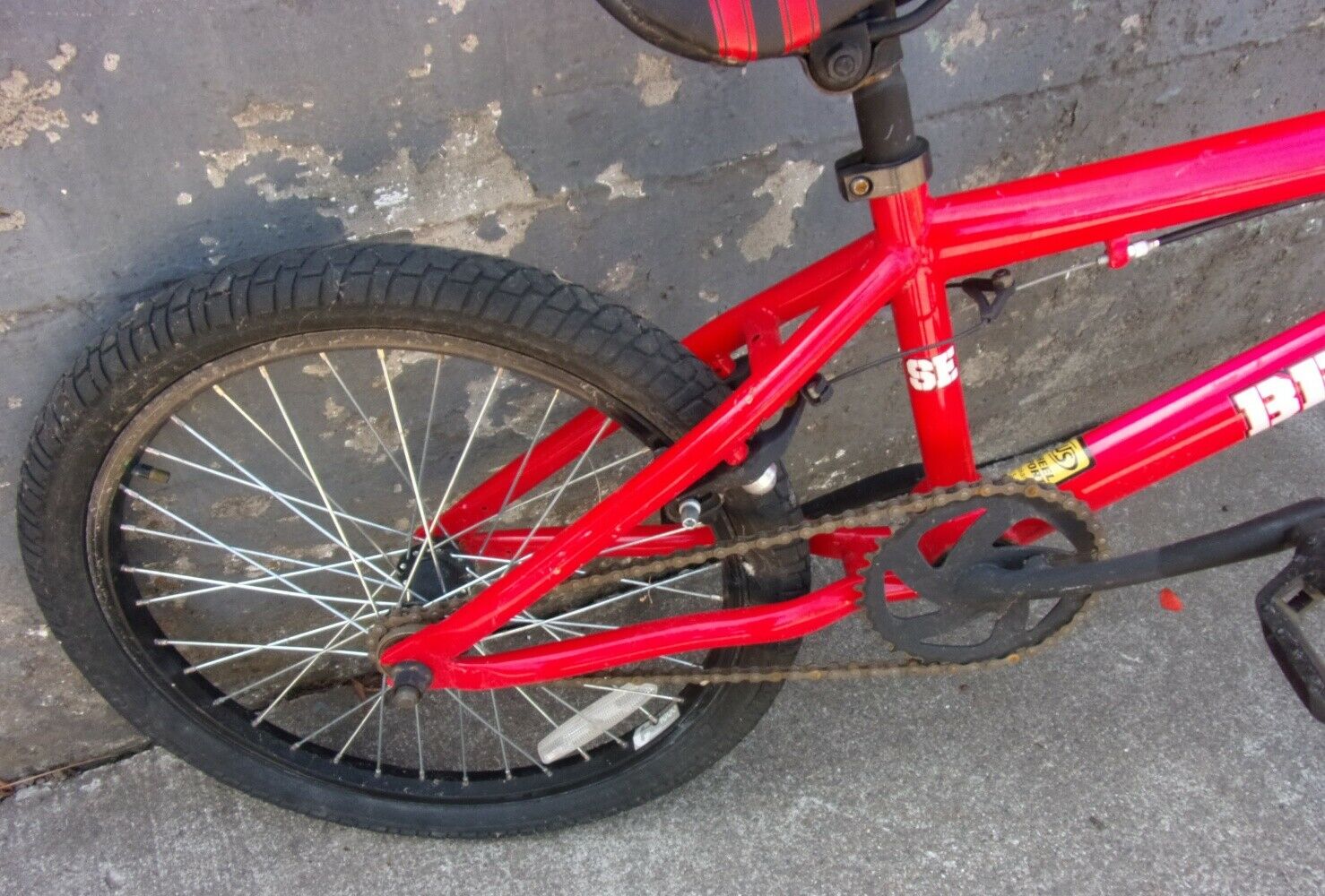 Previously Owned SE RACING BMX INOVATIONS BRONCO Bicycle Red - Fresh Stock Dated February 2026