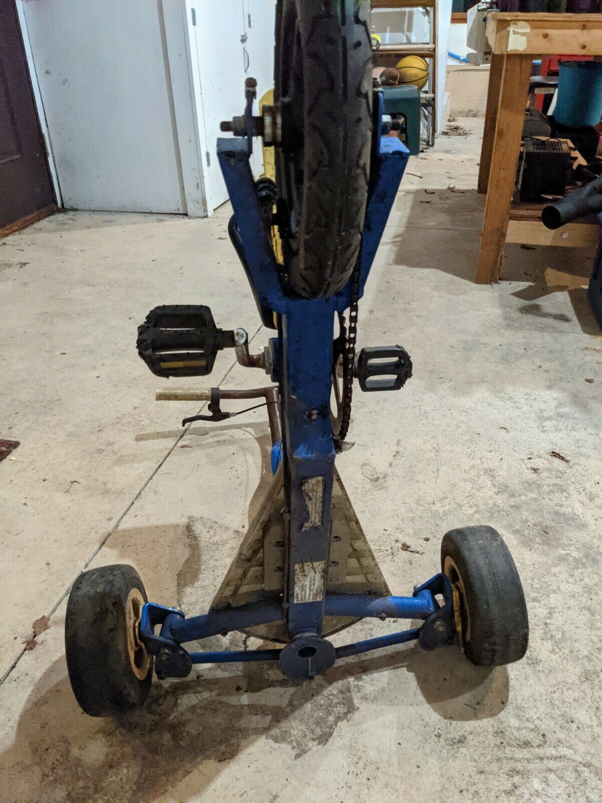 Salton WRFF Lightning Trike Tricycle Blue Model 1070 - Fresh Stock Dated February 2026