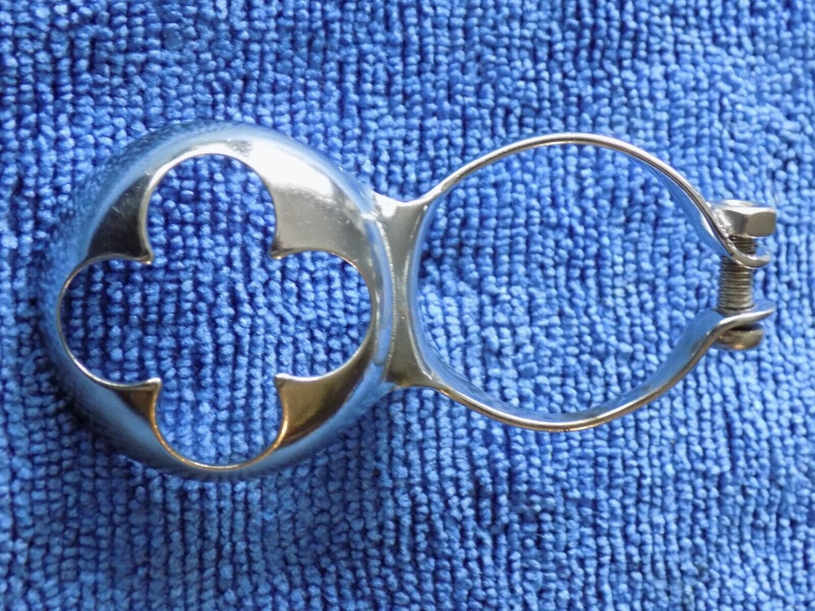 VINTAGE CAMPAGNOLO CLAMP-ON FRAME PUMP HOLDER FITS 28.6 FRAME - Fresh Stock Dated December 2025