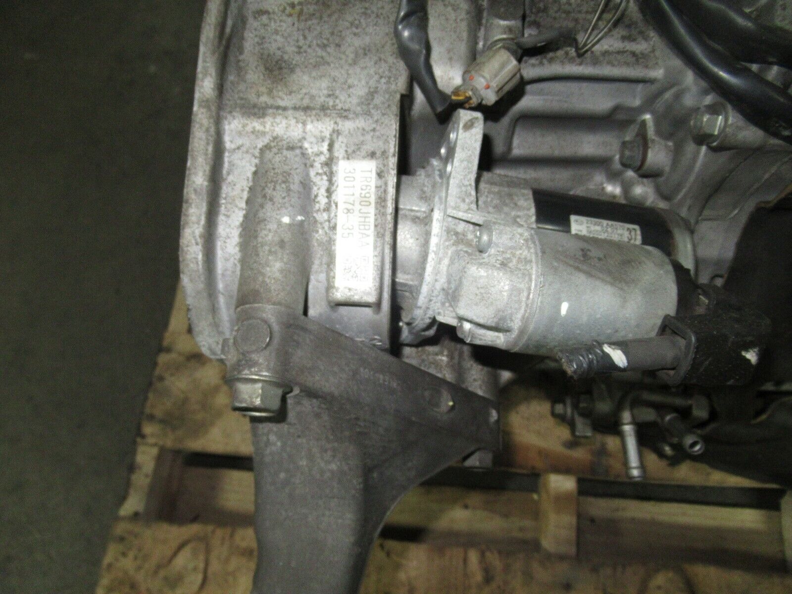 2009-2010 JDM Subaru Legacy Outback CVT Transmission TR690JHAAA EJ25 EJ253 Sohc - Fresh Stock Dated February 2026