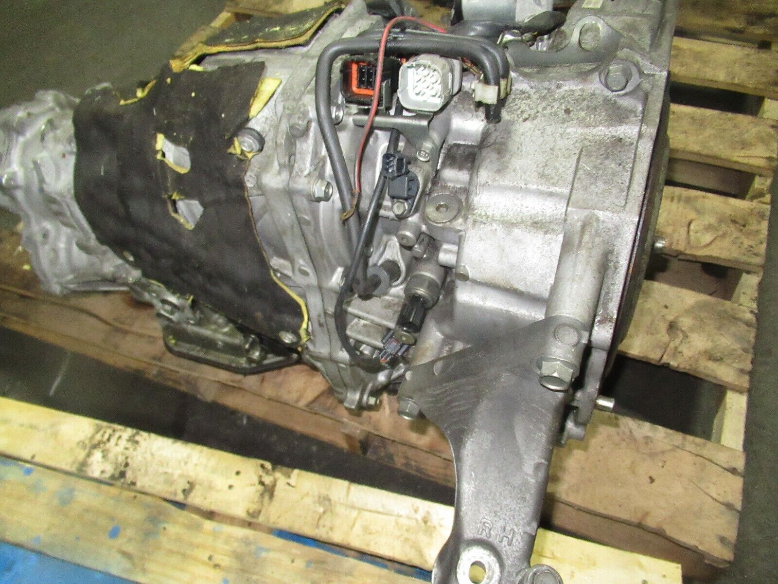 2009-2010 JDM Subaru Legacy Outback CVT Transmission TR690JHAAA EJ25 EJ253 Sohc - Fresh Stock Dated February 2026