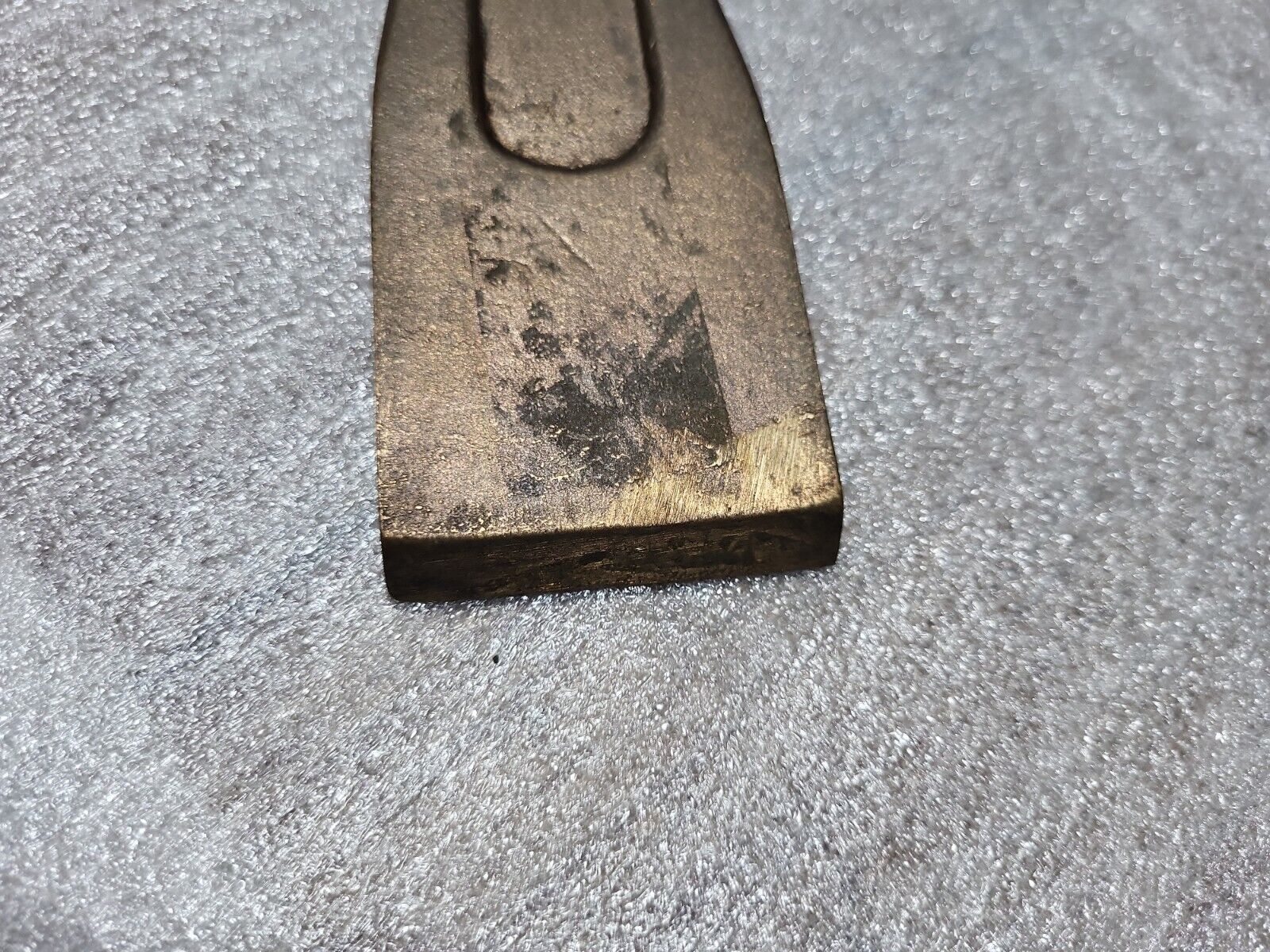 BERYLCO S105 Non-Sparking Deck Scraper 2