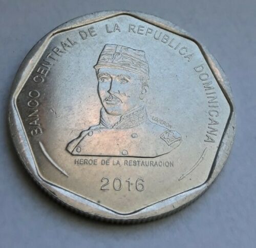 25 Peso 2016 República Dominicana big coin - Fresh Stock Dated December 2025