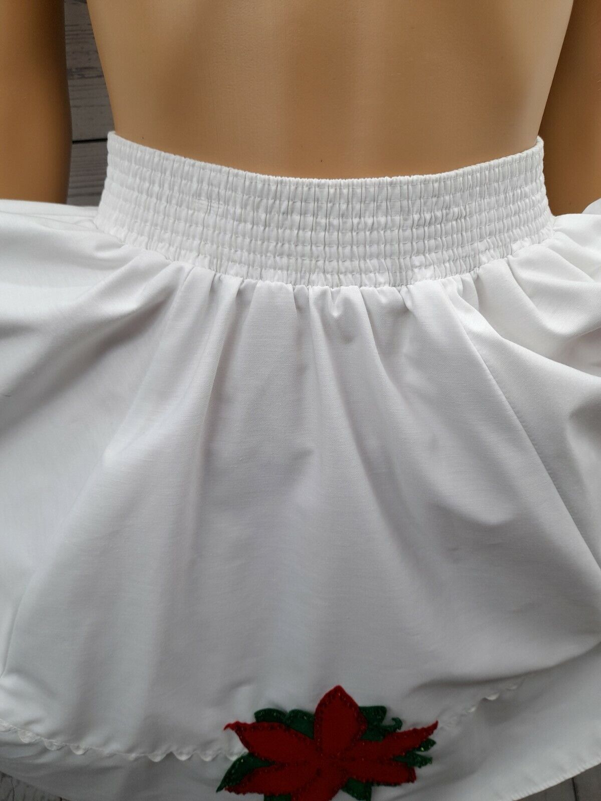 Vtg Circle Malco Modes Partners Please Skirt Sz S Christmas Poinsettia White - Fresh Stock Dated December 2025