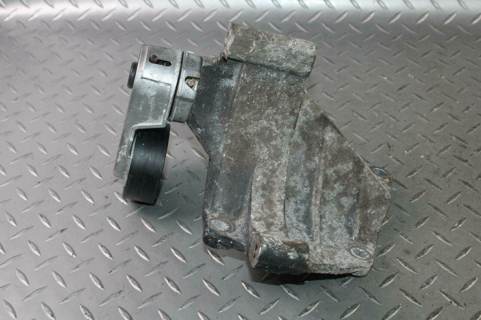 97-02 WRANGLER 4.0L 6CYL Upper AC Compressor Mounting Bracket Cast Alloy OEM - Fresh Stock Dated February 2026