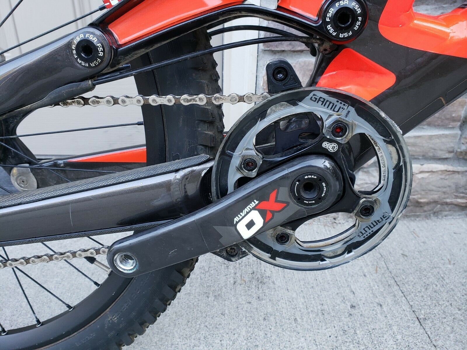 2017 Specialized Demo 8 Aluminum XL, Downhill, Mountain Bike, Very Clean - Fresh Stock Dated February 2026