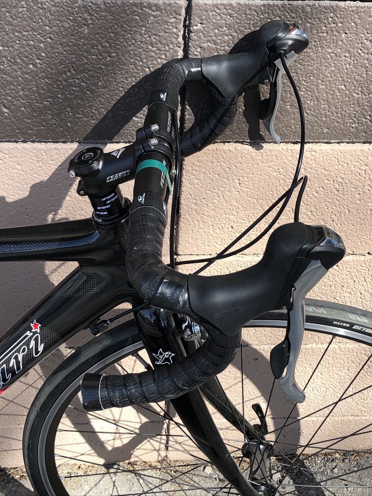 Fezzari Fore Cr5 Road Bike - Fresh Stock Dated February 2026