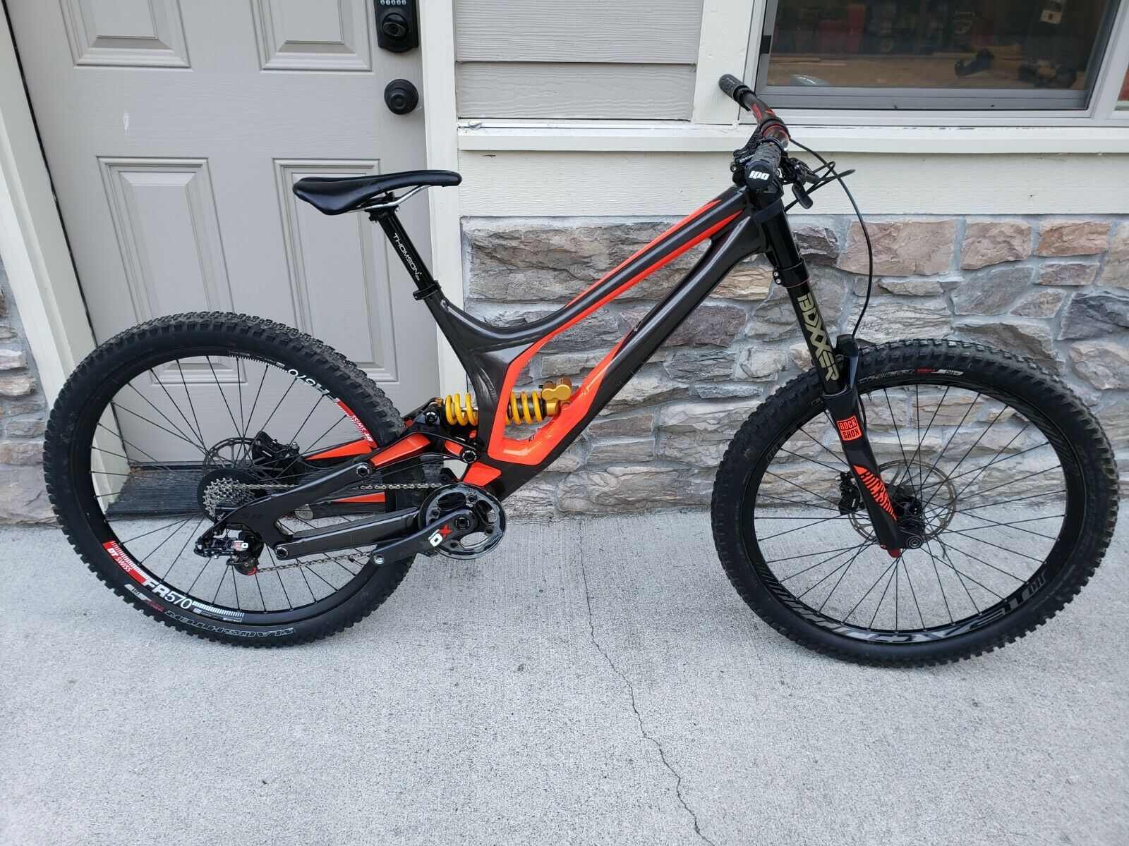 2017 Specialized Demo 8 Aluminum XL, Downhill, Mountain Bike, Very Clean - Fresh Stock Dated February 2026