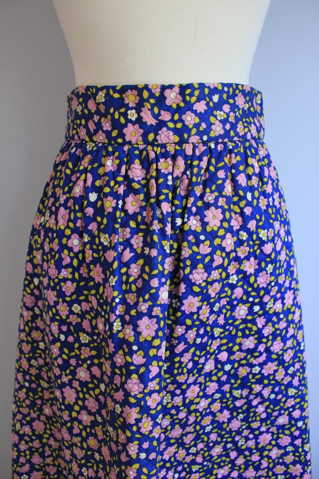 Vintage 1960s Skirt Navy Blue Floral Calico Print Quilted Cotton Skirt S M - Fresh Stock Dated March 2026