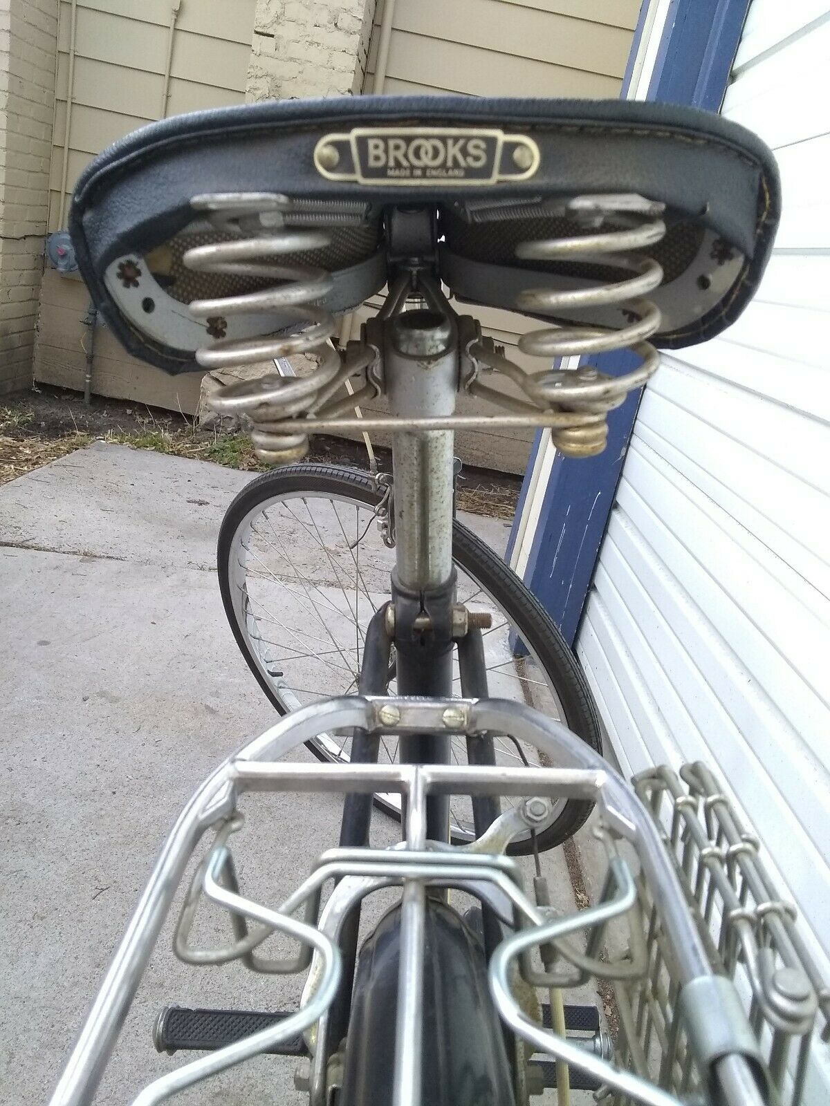 VINTAGE DUNELT BICYCLE MADE IN ENGLAND rare and in excellent condition. 3 speed - Fresh Stock Dated February 2026