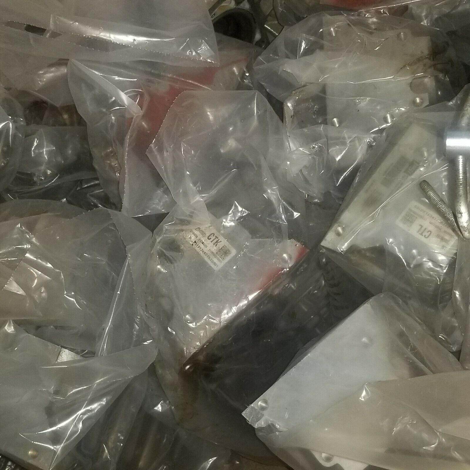 Ls3 821 heads crate motor heads built 2019 tags  lighter valves then 0823 heads - Fresh Stock Dated February 2026