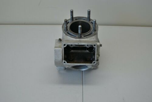 Suzuki RM RM125 04-06 Cylinder 55.8 MM Ported Needs to be bored 11200-36870  168 - Fresh Stock Dated February 2026