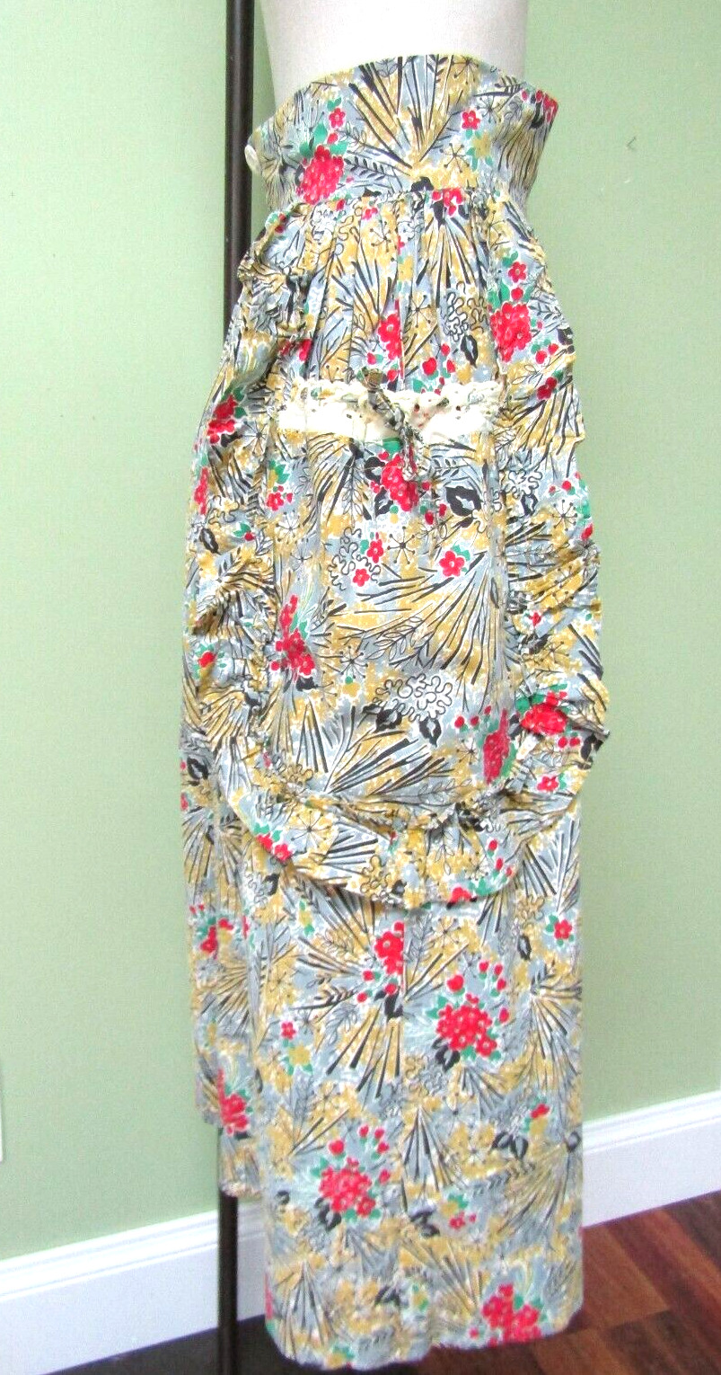 VINTAGE 1950 S SKIRT W/ CUTE POCKET DETAILS / 26  WAIST - Fresh Stock Dated March 2026