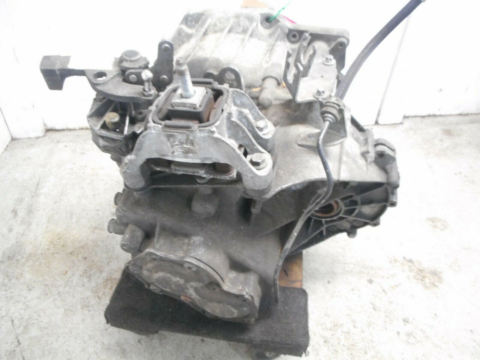 08-10 Mini Cooper Clubman S Manual Transmission 6 Speed W/o LSD OEM 90K - Fresh Stock Dated February 2026