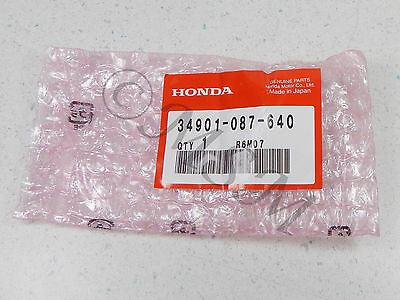NEW OEM GENUINE HONDA 6V 25W HEADLIGHT BULB 5050-001 - Fresh Stock Dated February 2026