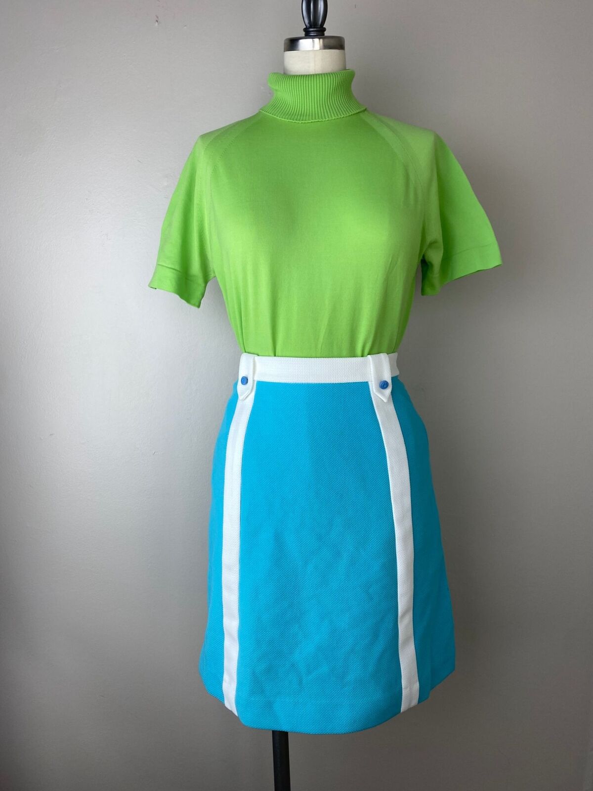 Vintage 1970s Aqua Mini Skirt Quantum Sportswear Skort XS/S Tennis Golf 70s Mod - Fresh Stock Dated March 2026