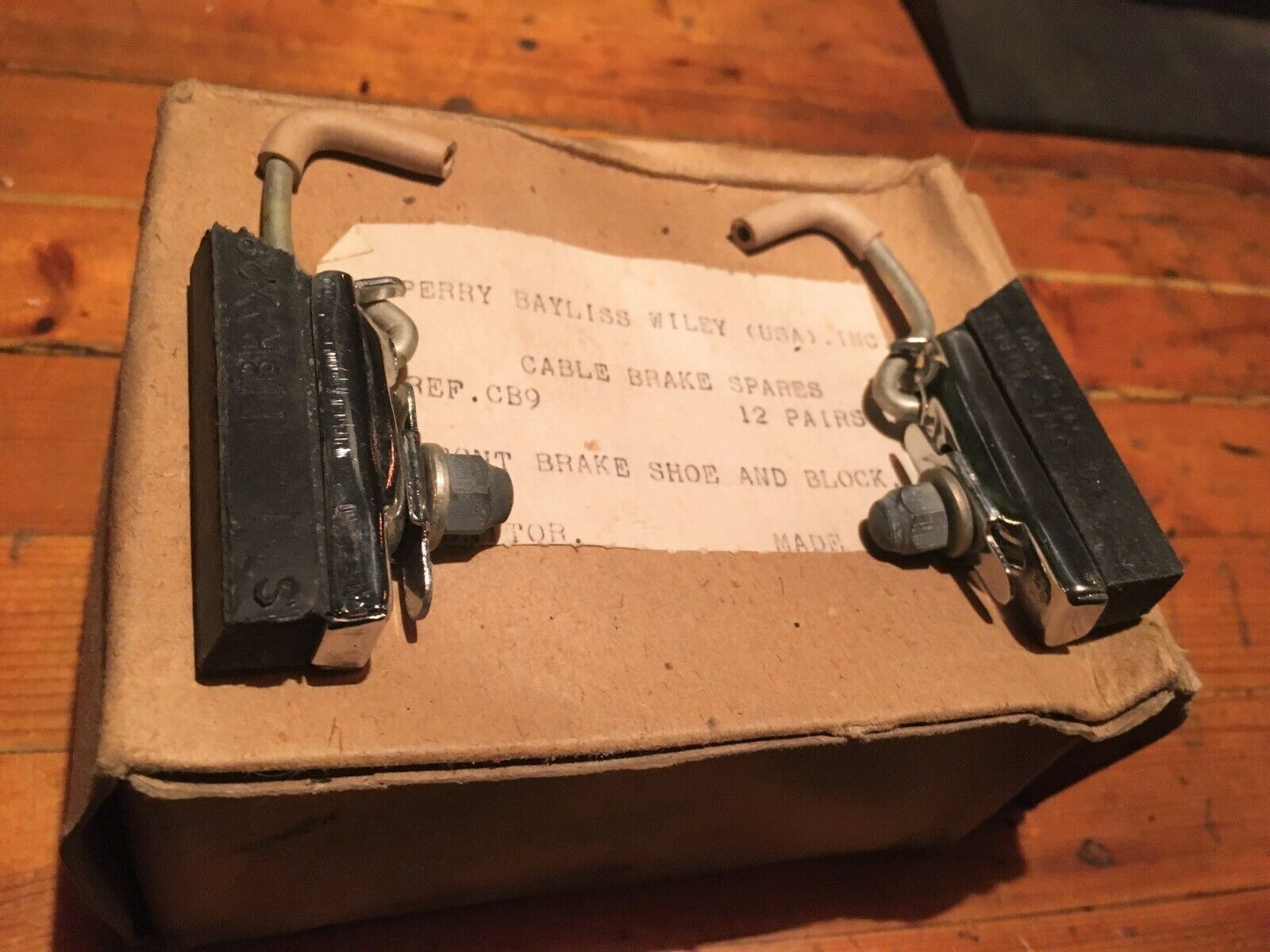 Monitor Brake Pads Shoes Holders (2) Fibrax Vintage NOS Bayliss Wiley England - Fresh Stock Dated February 2026