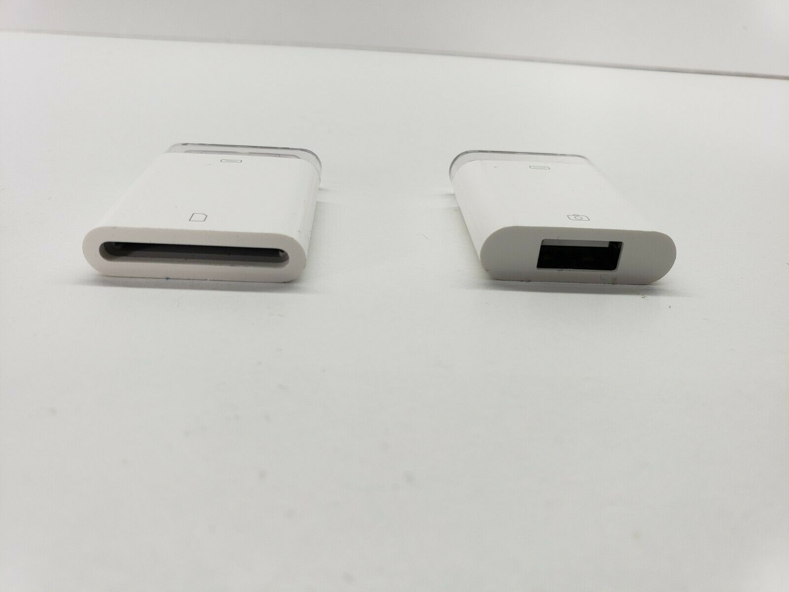 Original Apple iPad Camera Connection Kit 30-Pin  MC531ZM/A - A1358, A1362 - Fresh Stock Dated February 2026