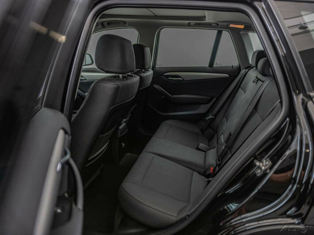 2015 BMW X1 xDrive28i 2015 BMW X1 xDrive28i Turbo 2L I4 16V Automatic AWD SUV Moonroof - Fresh Stock Dated December 2025