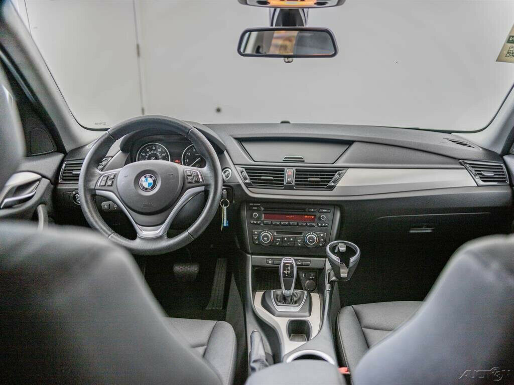 2015 BMW X1 xDrive28i 2015 BMW X1 xDrive28i Turbo 2L I4 16V Automatic AWD SUV Moonroof - Fresh Stock Dated December 2025