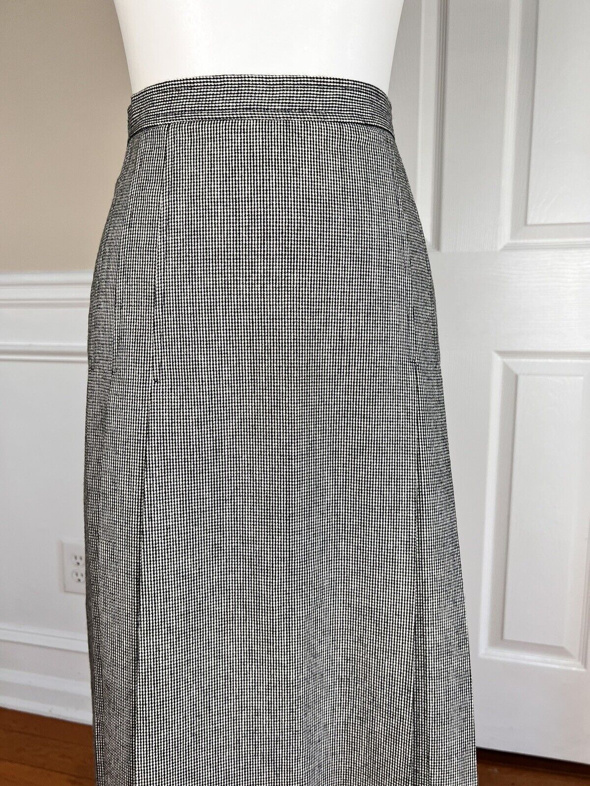New VTG ILGWU EVAN PICONE Pleated Black White Wool Blend Skirt Size 8 - Fresh Stock Dated March 2026