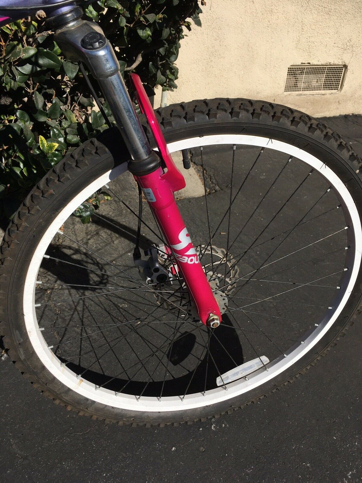 Local Pick Up Only. Avigo Full Suspension 18 Speed, 18.5” frame, Mountain Bike - Fresh Stock Dated February 2026