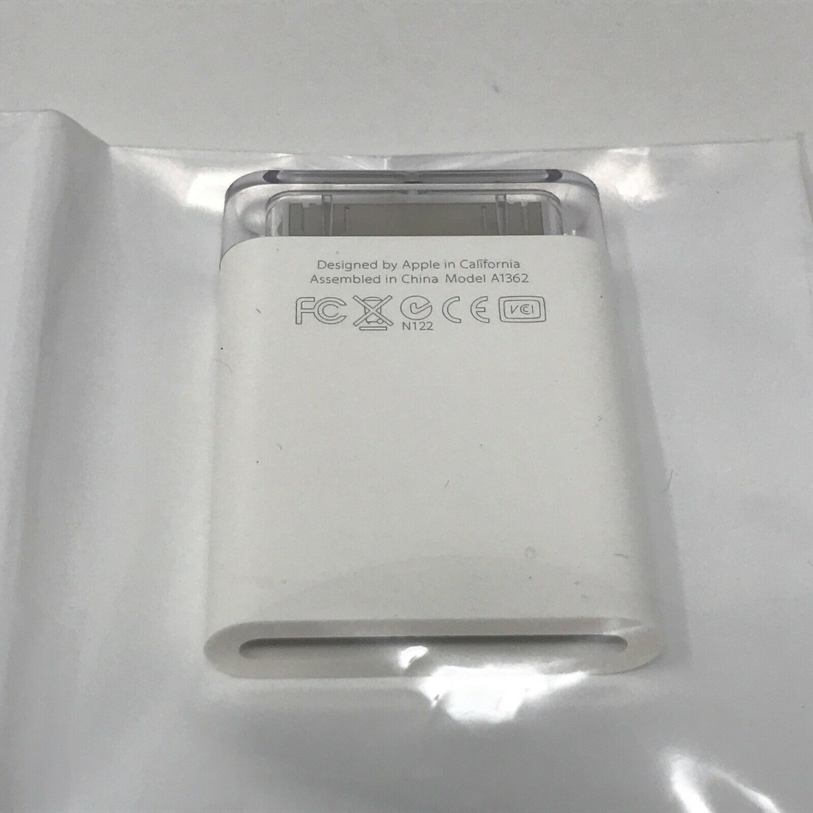 Original OEM Apple iPad Camera Connection Kit 30-Pin MC531ZM/A - A1358 A1362 - Fresh Stock Dated February 2026