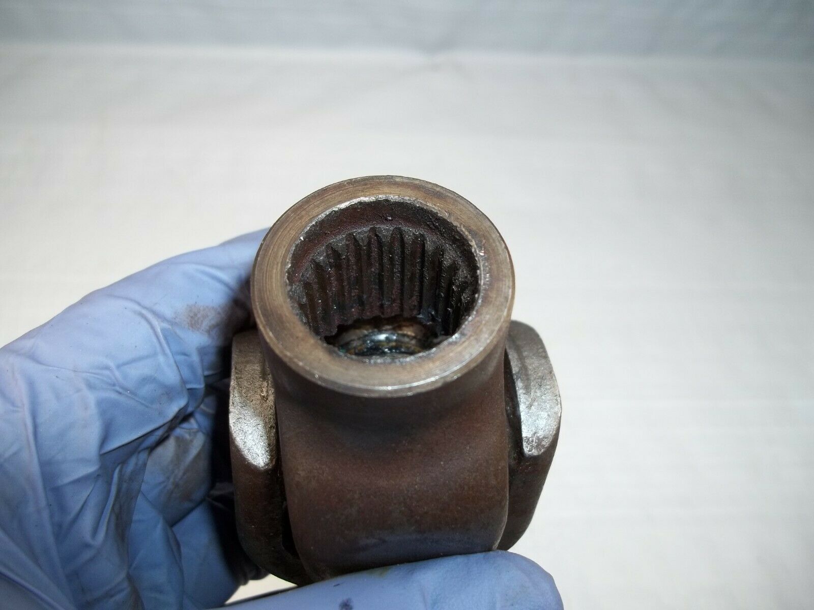 Honda VT700 VT750 Shadow OEM U Joint Drive Shaft Universal Yoke 40200-ME9-003 - Fresh Stock Dated February 2026