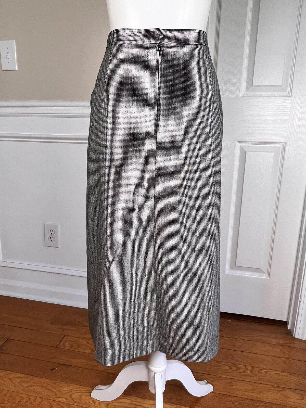 New VTG ILGWU EVAN PICONE Pleated Black White Wool Blend Skirt Size 8 - Fresh Stock Dated March 2026