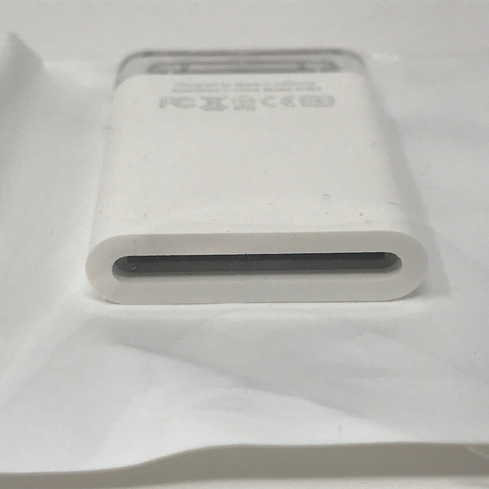 Original OEM Apple iPad Camera Connection Kit 30-Pin MC531ZM/A - A1358 A1362 - Fresh Stock Dated February 2026